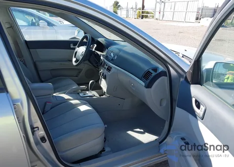 2008 Hyundai Sonata Gls z USA, uszkodzony, nr VIN 5NPET46C08H366707